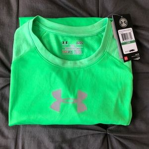 NWT Under Armour Long Sleeve Workout Shirt - L
